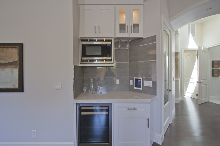 Serving Alcove Picture - 886 Chimalus Dr, Palo Alto 94306 Serving Alcove picture - 886 Chimalus Dr, Palo Alto 94306