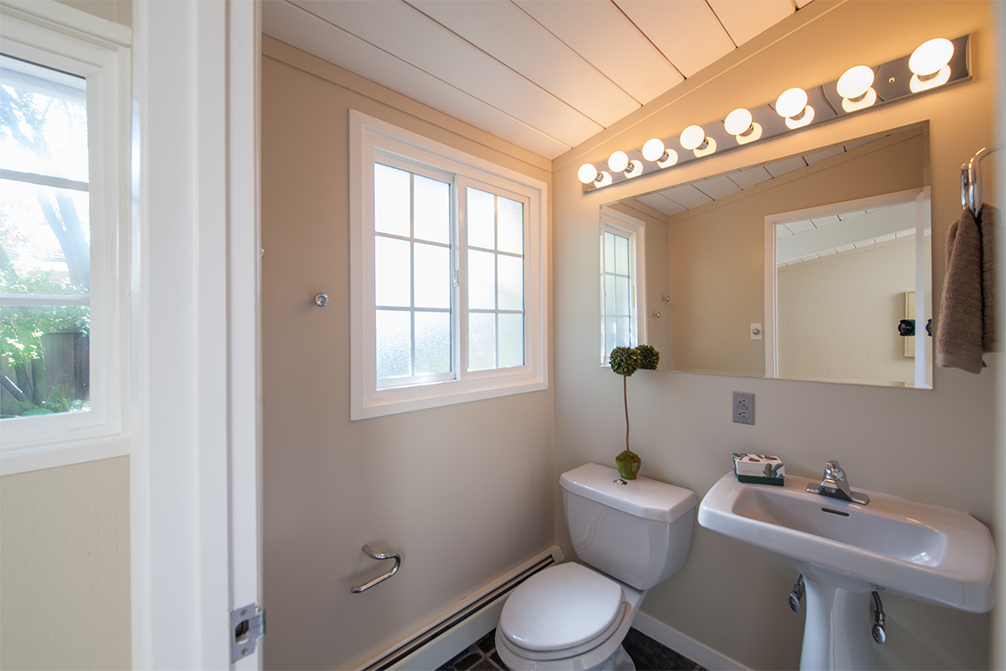 Bathroom 2 (A) Picture - 749 De Soto Dr, Palo Alto 94303 Bathroom 2 (A) picture - 749 De Soto Dr, Palo Alto 94303