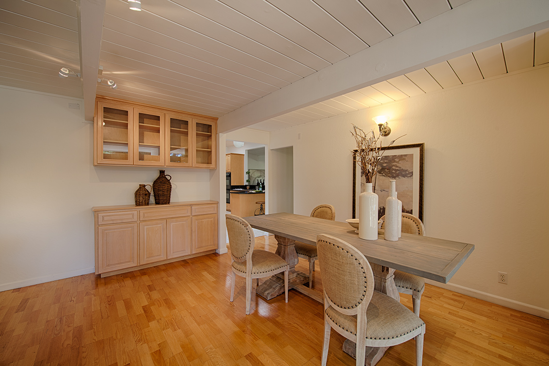 Dining Area (B) Picture - 749 De Soto Dr, Palo Alto 94303 Dining Area (B) picture - 749 De Soto Dr, Palo Alto 94303