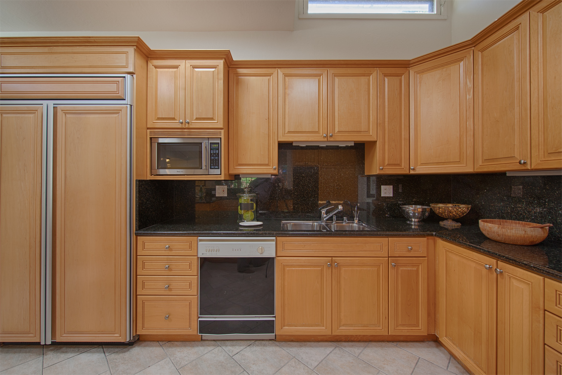 Kitchen (C) Picture - 749 De Soto Dr, Palo Alto 94303 Kitchen (C) picture - 749 De Soto Dr, Palo Alto 94303