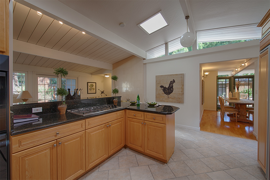 Kitchen (D) Picture - 749 De Soto Dr, Palo Alto 94303 Kitchen (D) picture - 749 De Soto Dr, Palo Alto 94303