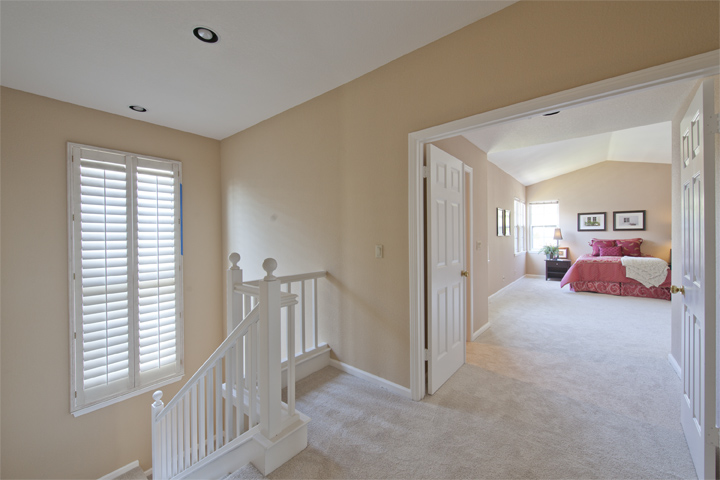 Upstairs Landing (A) Picture - 10 Dockside Cir, Redwood Shores 94065 Upstairs Landing (A) picture - 10 Dockside Cir, Redwood Shores 94065