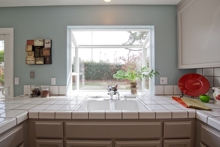 Kitchen Sink (A) picture - 1103 Doyle Pl, Mountain View 94040