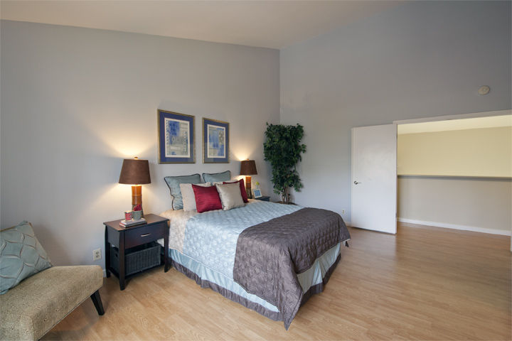 Master Bedroom (B) picture - 1103 Doyle Pl, Mountain View 94040