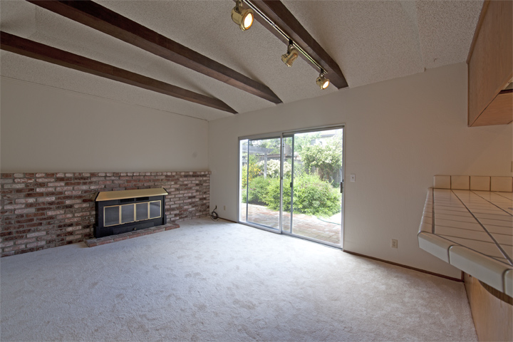 Family Room (A) picture - 967 Edenbury Ln, San Jose 95136