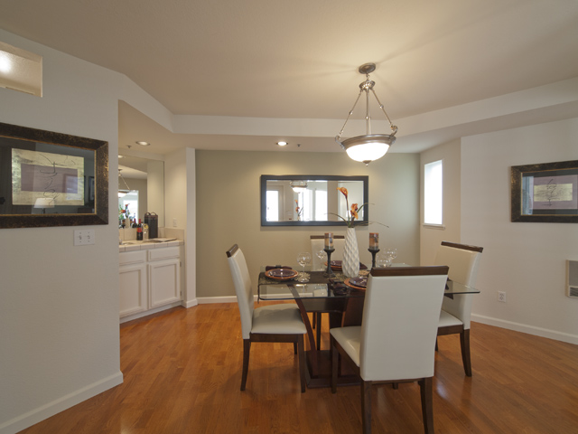 Dining Area picture - 365 Forest Ave, Unit 4c, Palo Alto 94301