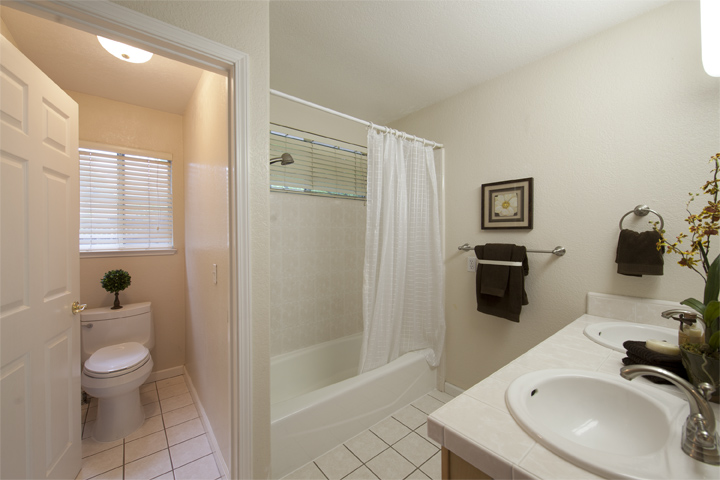 Bath 3 (A) picture - 109 Leila Ct, Los Gatos 95032
