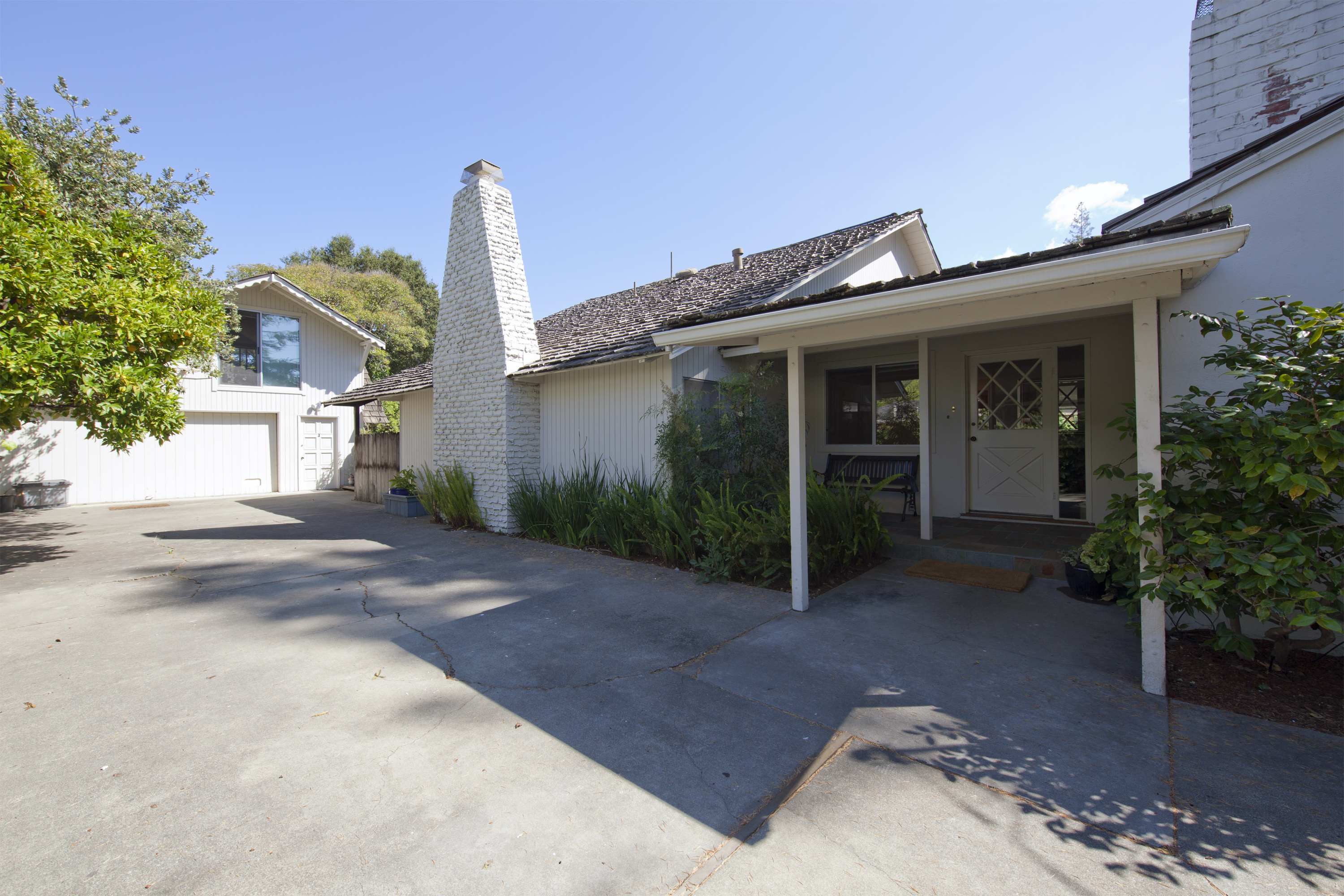 Magnolia Dr - Palo Alto, CA