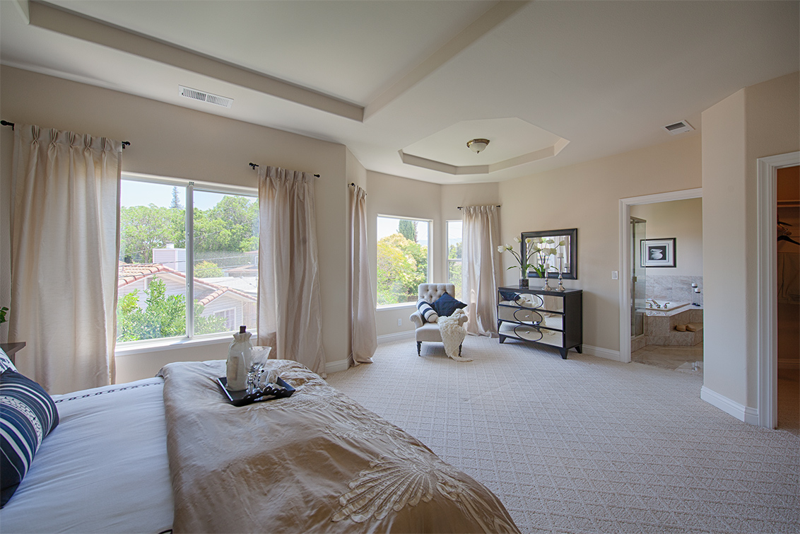 Master Bedroom (C) Picture - 19050 Pendergast Ave, Cupertino 95014 Master Bedroom (C) picture - 19050 Pendergast Ave, Cupertino 95014