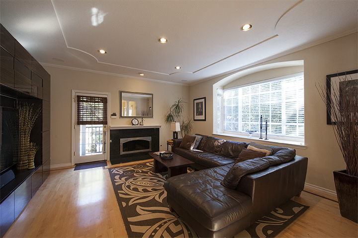 Family Room (A) Picture - 11720 Winding Way, Los Altos 94024 Family Room (A) picture - 11720 Winding Way, Los Altos 94024