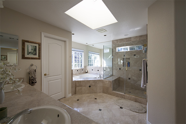 Master Bath (A) Picture - 11720 Winding Way, Los Altos 94024 Master Bath (A) picture - 11720 Winding Way, Los Altos 94024