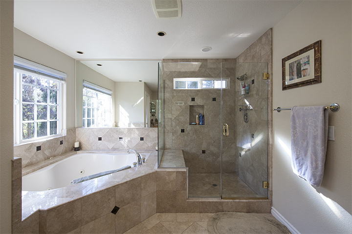 Master Bath (B) Picture - 11720 Winding Way, Los Altos 94024 Master Bath (B) picture - 11720 Winding Way, Los Altos 94024