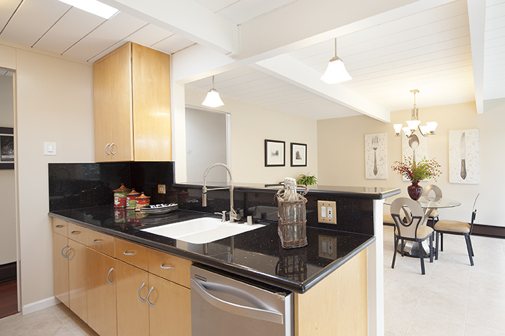 Kitchen (B) Picture - 3985 Bibbits Dr, Palo Alto 94303 Kitchen (B) picture - 3985 Bibbits Dr, Palo Alto 94303