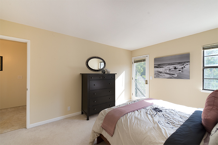 Bedroom 1 (C) Picture - 175 Evandale Ave 4, Mountain View 94043 Bedroom 1 (C) picture - 175 Evandale Ave 4, Mountain View 94043