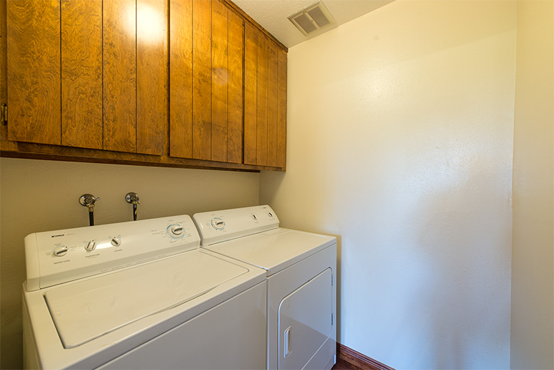 Laundry (A) Picture - 3327 La Mesa Dr 12, San Carlos 94070 Laundry (A) picture - 3327 La Mesa Dr 12, San Carlos 94070