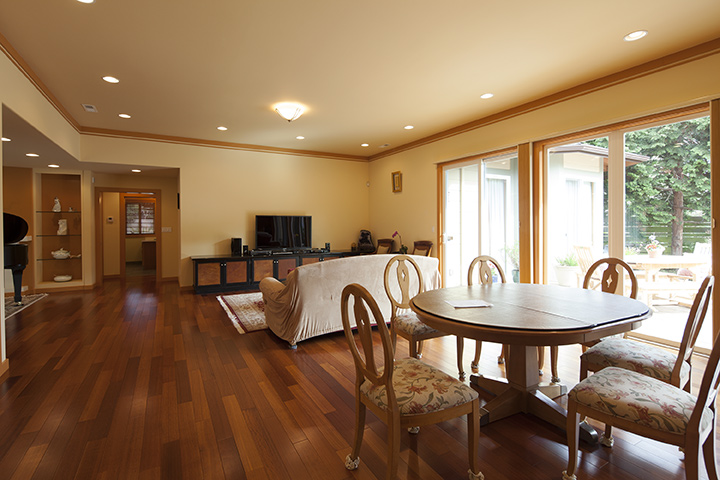 Dining Area (B) picture - 1806 Mark Twain St, Palo Alto 94303