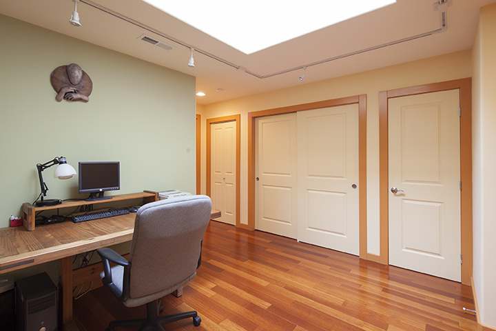 Office (B) picture - 1806 Mark Twain St, Palo Alto 94303