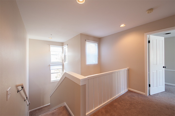 Upstairs Landing (A) picture - 405 Mendocino Way, Redwood Shores 94065
