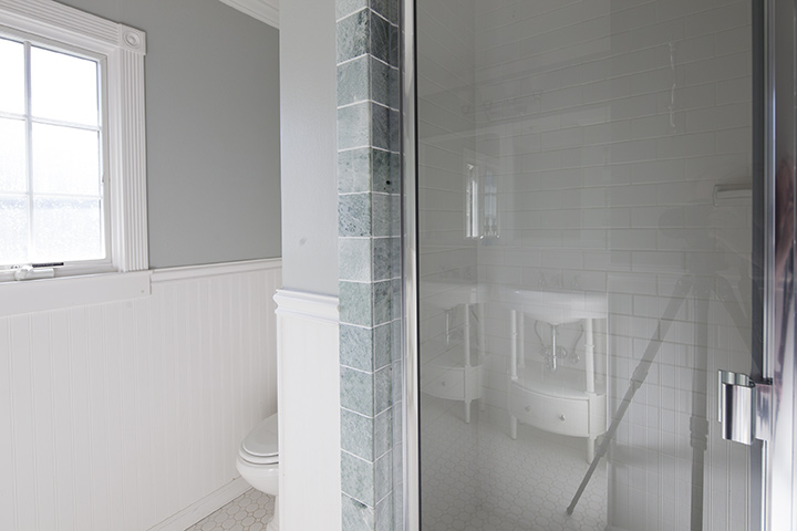 Bathroom 2 (C) Picture - 2342 Middlefield Rd, Palo Alto 94301 Bathroom 2 (C) picture - 2342 Middlefield Rd, Palo Alto 94301