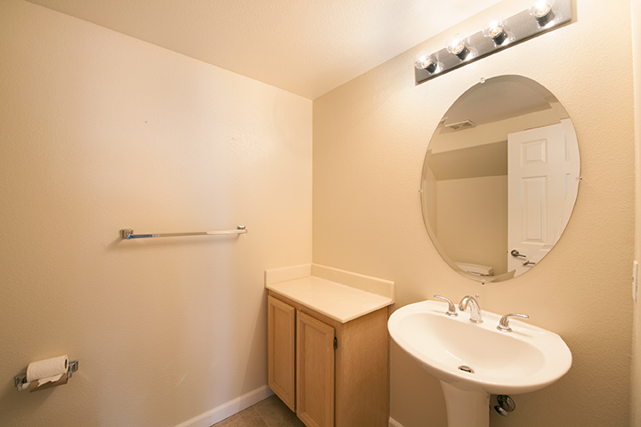 Bathroom 2 (A) Picture - 1262 Oregold Pl, San Jose 95131 Bathroom 2 (A) picture - 1262 Oregold Pl, San Jose 95131