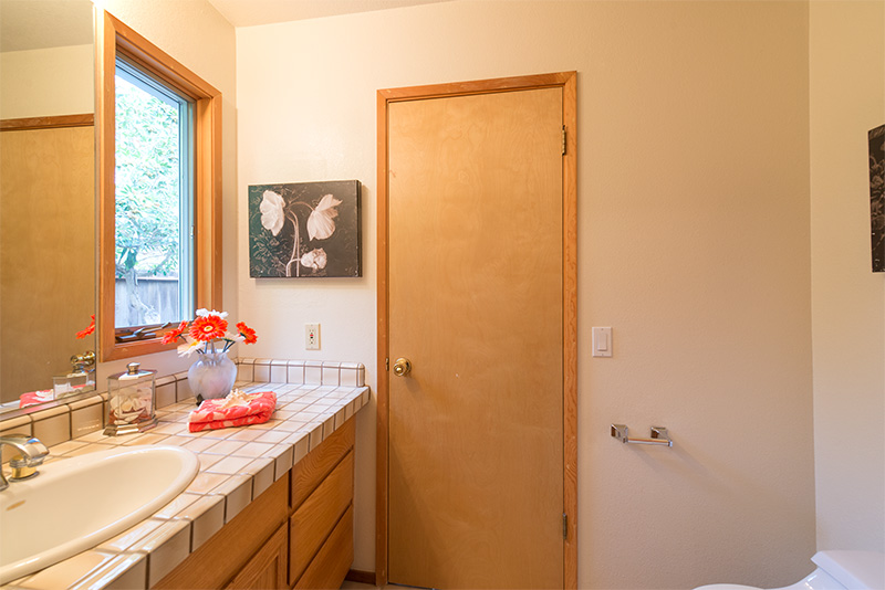 Bathroom 3 (A) Picture - 1705 Orr Ct, Los Altos 94024 Bathroom 3 (A) picture - 1705 Orr Ct, Los Altos 94024