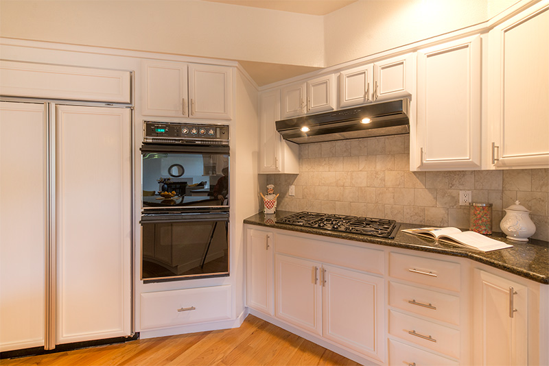 Kitchen (B) picture - 1705 Orr Ct, Los Altos 94024