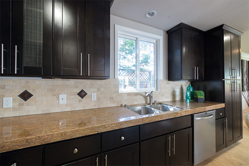 Kitchen (G) picture - 1007 Peggy Ln, Menlo Park 94025