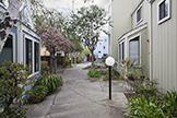 221 Rengstorff Ave 19, Mountain View 94043 - Approach (A)