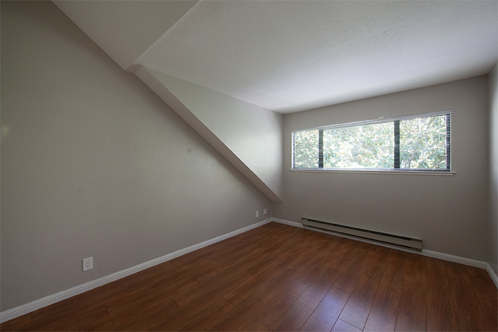 Bedroom 3 picture - 670 San Antonio Rd, Unit 40, Palo Alto 94306