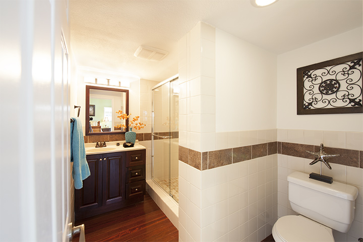 Master Bath (A) picture - 731 San Benito Ave, Menlo Park 94025