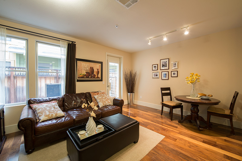 Living Room picture - 863 Altaire Walk, Palo Alto 94303