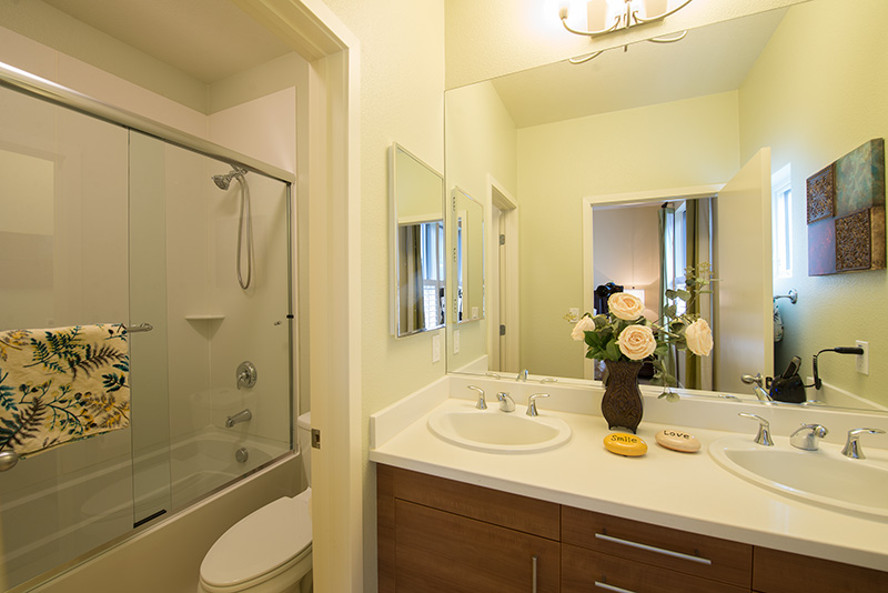 Master Bath picture - 863 Altaire Walk, Palo Alto 94303