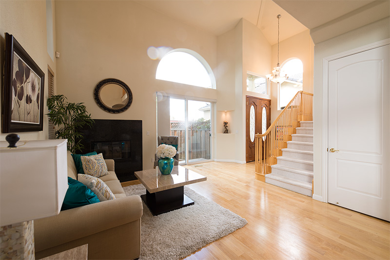 Living Room (B) picture - 25 Amherst Ct, Menlo Park 94025