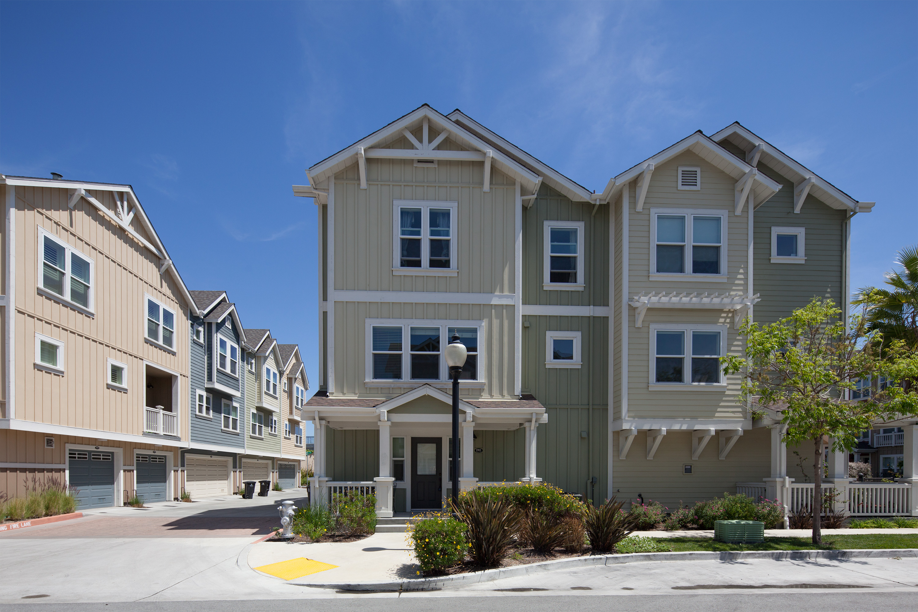 Cambridge Dr - Rengstorff Neighborhood