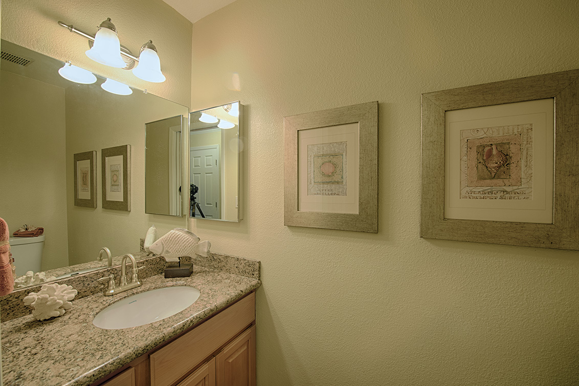 Bathroom 2 (A) picture - 37851 Essanay Pl, Fremont 94536