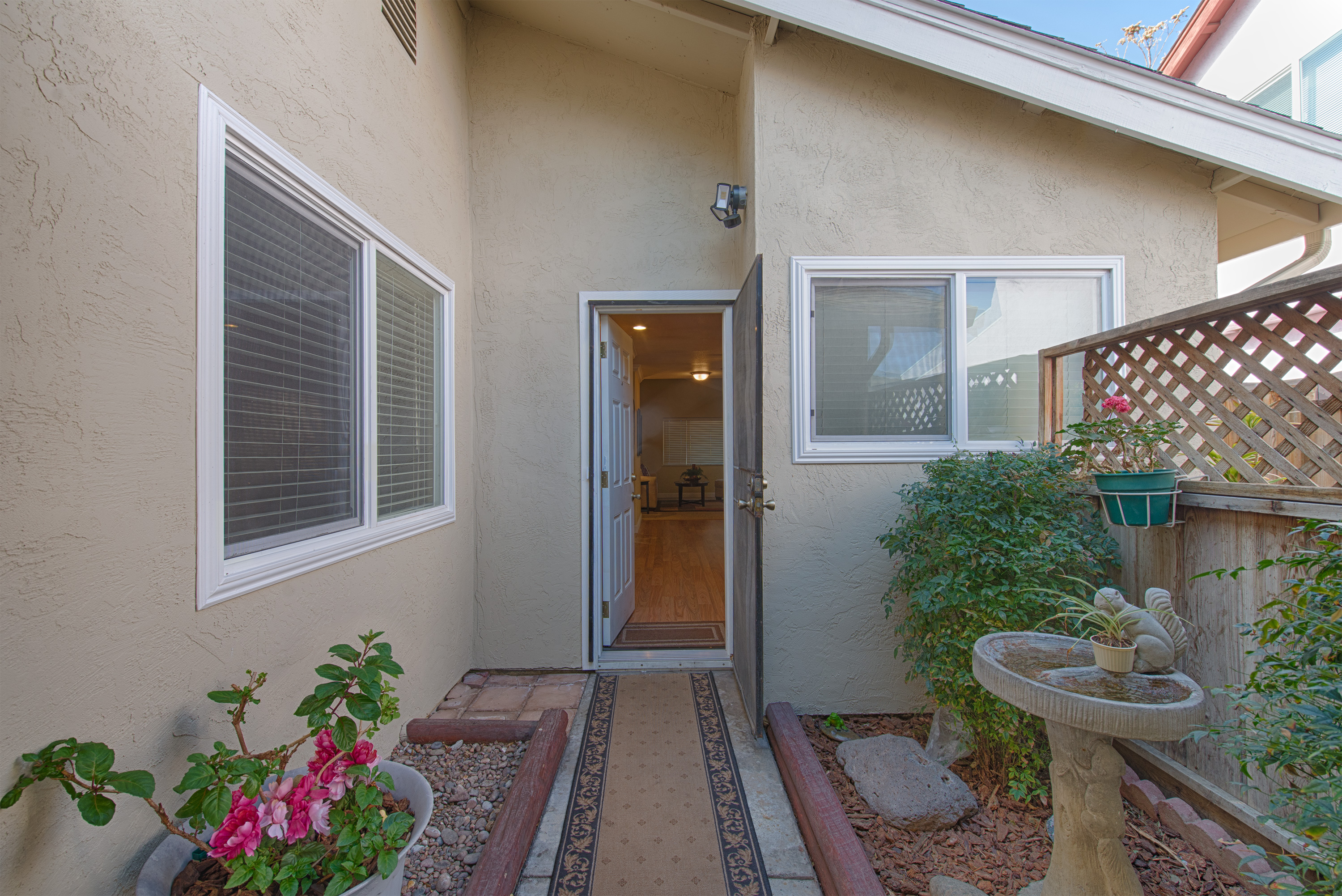 37851 Essanay Pl - Fremont