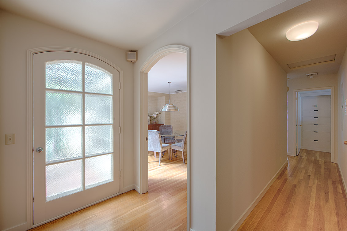 Hall picture - 524 Gerona Rd, Stanford 94305