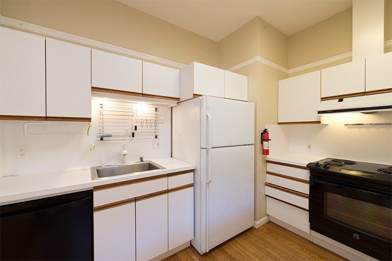 Back Kitchen (C) Picture - 424 Homer Ave, Palo Alto 94301 Back Kitchen (C) picture - 424 Homer Ave, Palo Alto 94301