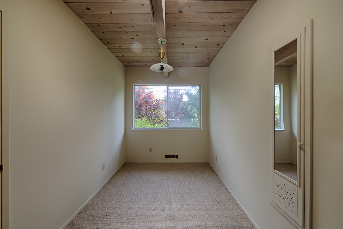 Play Room (A) Picture - 872 Marshall Dr, Palo Alto 94303 Play Room (A) picture - 872 Marshall Dr, Palo Alto 94303