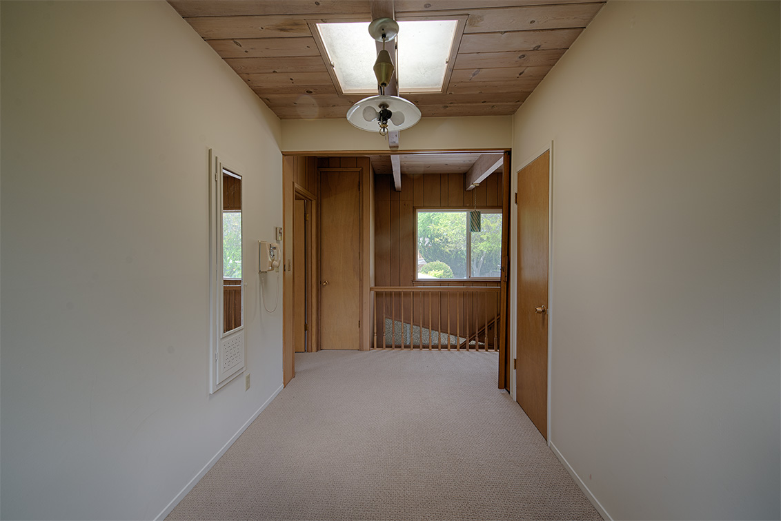 Play Room (B) Picture - 872 Marshall Dr, Palo Alto 94303 Play Room (B) picture - 872 Marshall Dr, Palo Alto 94303