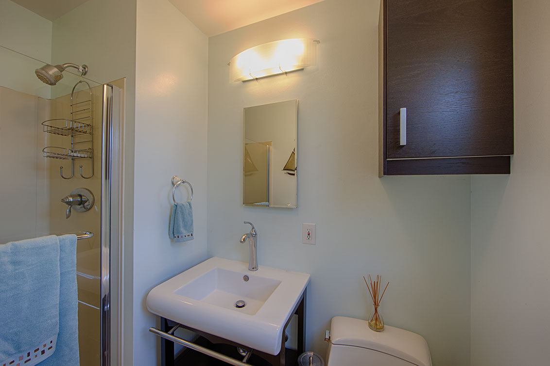 Master Bath (A) Picture - 1705 Morgan St, Mountain View 94043 Master Bath (A) picture - 1705 Morgan St, Mountain View 94043