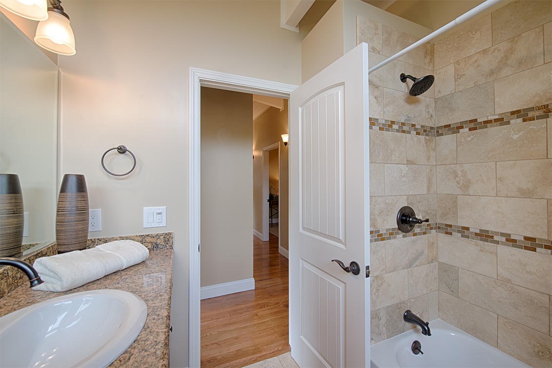 Bathroom 3 (B) Picture - 3851 Nathan Way, Palo Alto 94303 Bathroom 3 (B) picture - 3851 Nathan Way, Palo Alto 94303