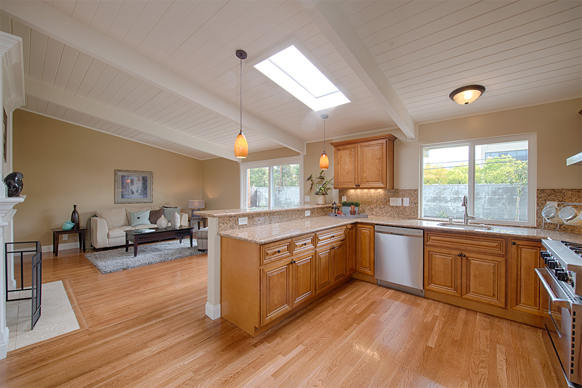 Kitchen (C) Picture - 3851 Nathan Way, Palo Alto 94303 Kitchen (C) picture - 3851 Nathan Way, Palo Alto 94303