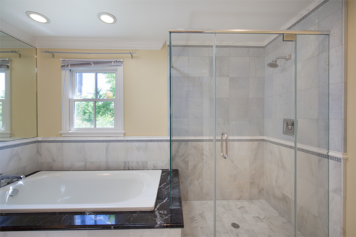 Master Bath (C) Picture - 3396 Park Blvd, Palo Alto 94306 Master Bath (C) picture - 3396 Park Blvd, Palo Alto 94306