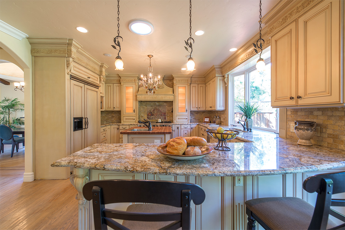 Kitchen (A) Picture - 881 Parma Way, Los Altos 94024 Kitchen (A) picture - 881 Parma Way, Los Altos 94024