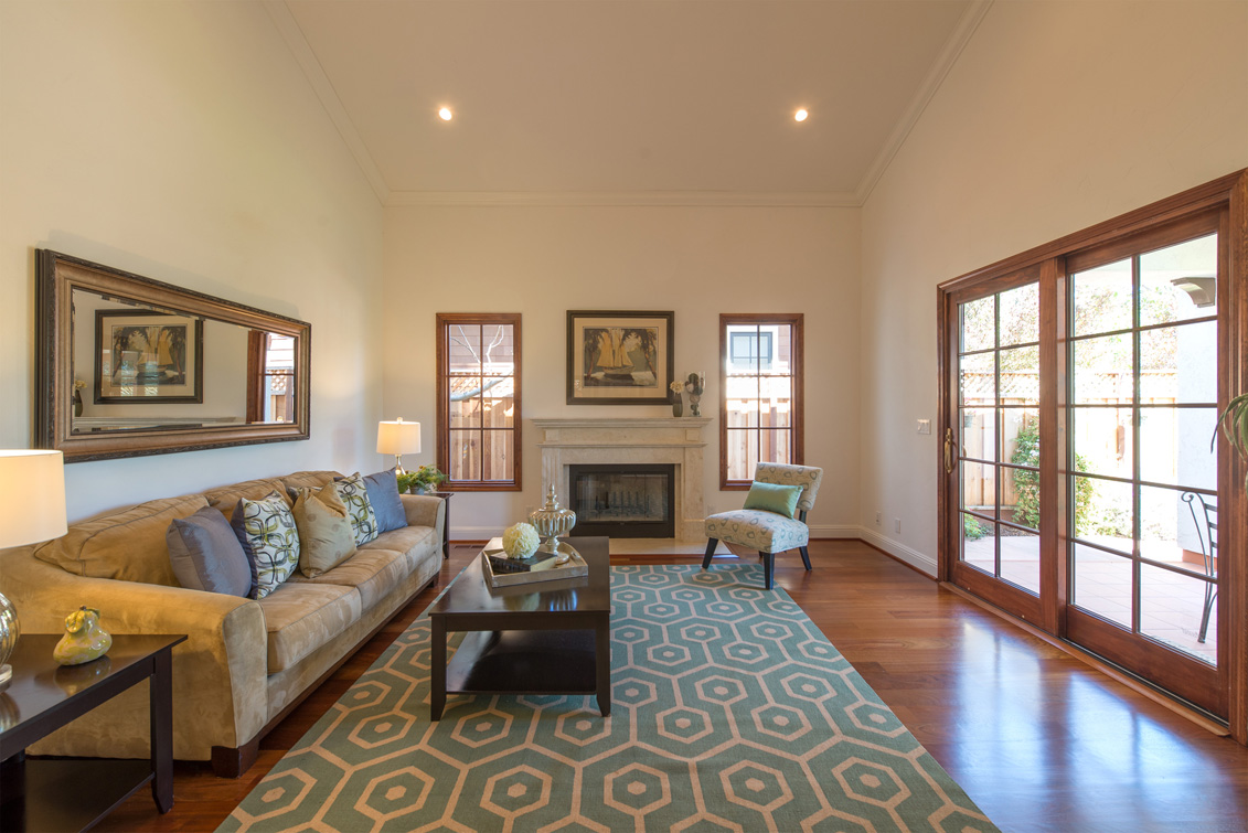 Family Room (A) Picture - 470 Ruthven Ave, Palo Alto 94301 Family Room (A) picture - 470 Ruthven Ave, Palo Alto 94301
