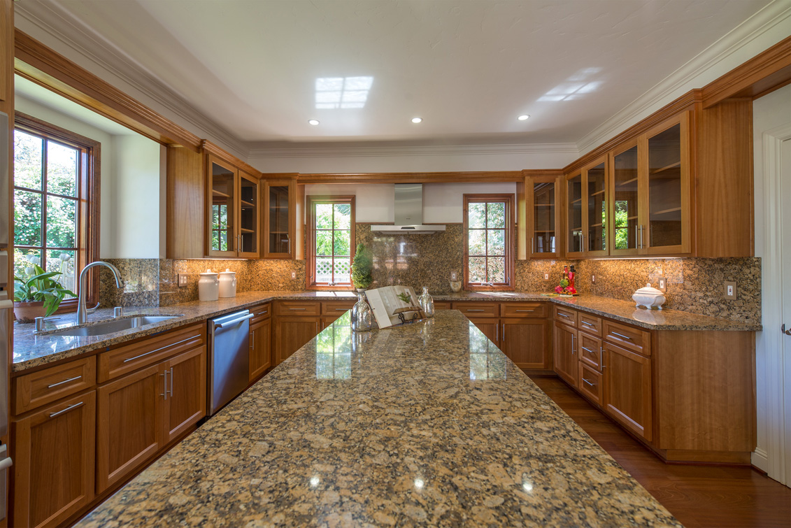 Kitchen (A) Picture - 470 Ruthven Ave, Palo Alto 94301 Kitchen (A) picture - 470 Ruthven Ave, Palo Alto 94301