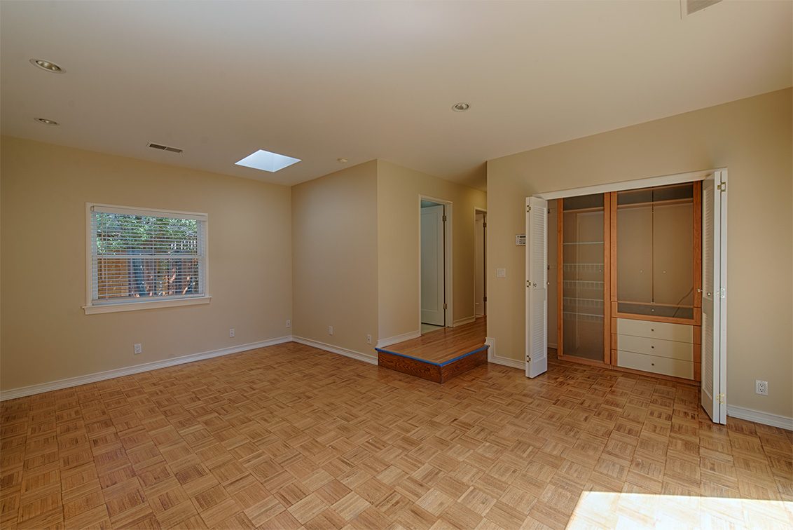 Master Bedroom (B) Picture - 47 Walnut Ave, Atherton 94027 Master Bedroom (B) picture - 47 Walnut Ave, Atherton 94027