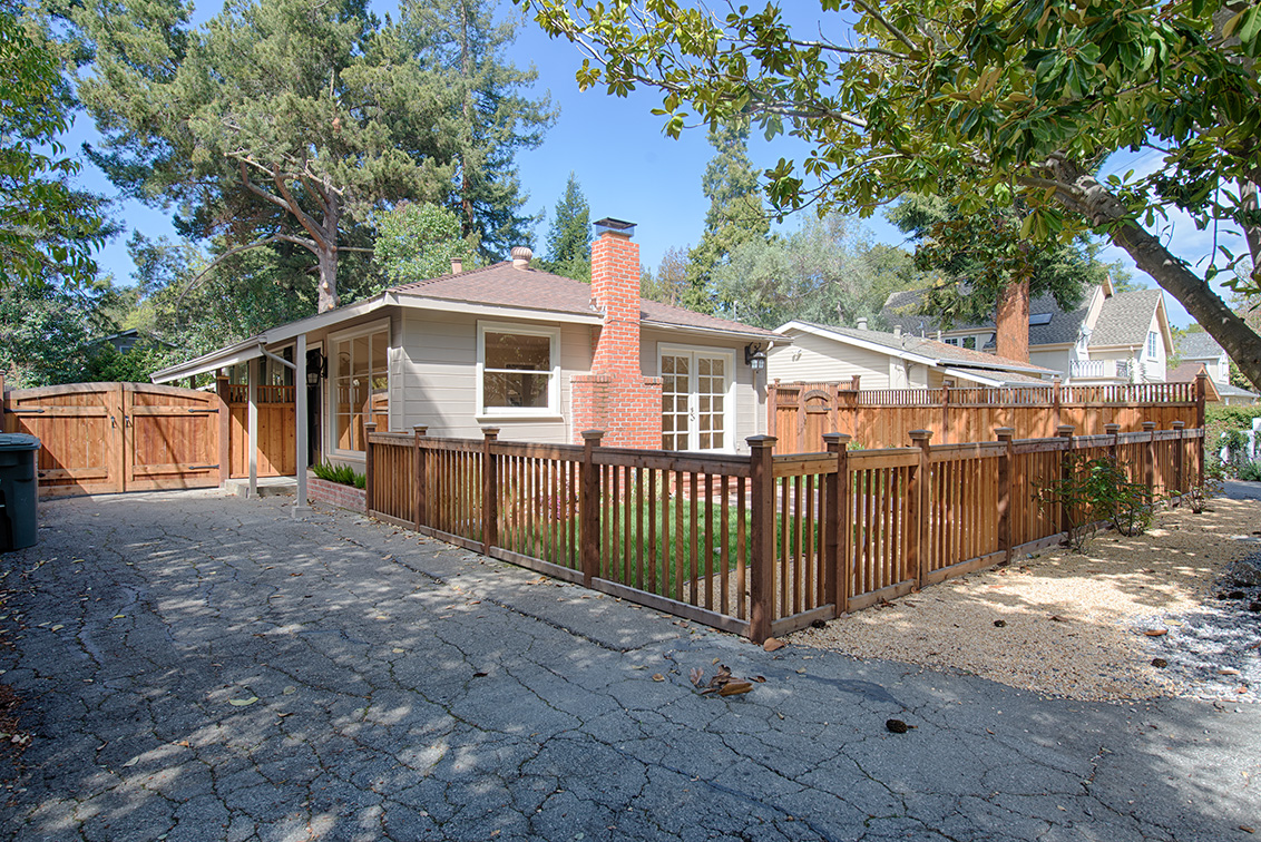 Picture of 47 Walnut Ave, Atherton 94027 - Home For Sale