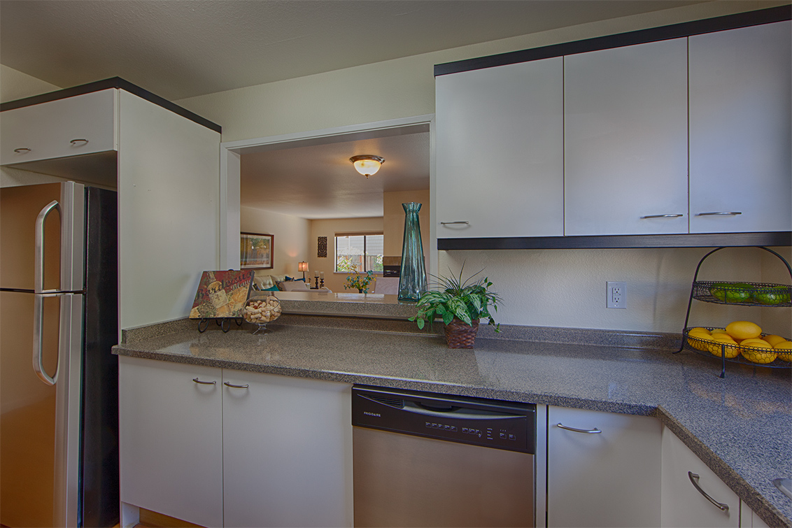 Kitchen (B) Picture - 181 Ada Ave #36, Mountain View 94043 Kitchen (B) picture - 181 Ada Ave #36, Mountain View 94043